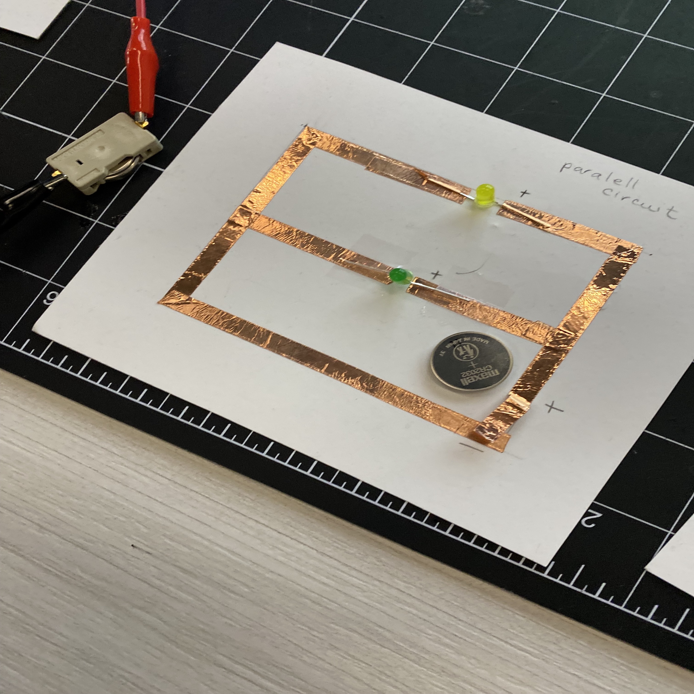 Study the circuit of two LED lights