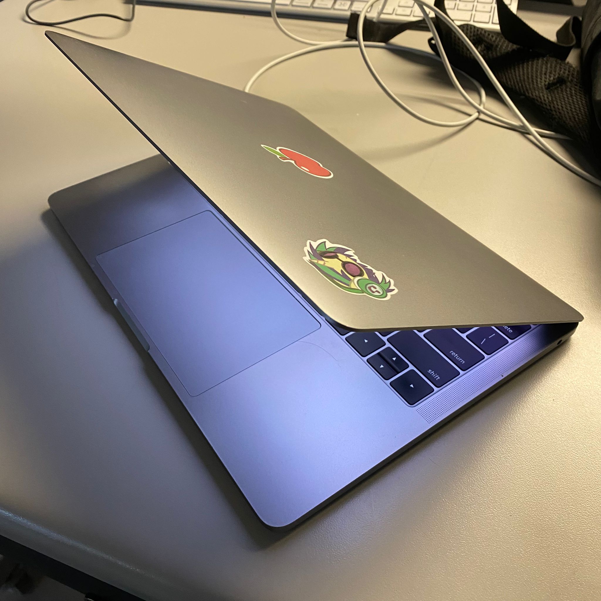 The sound when a laptop is closed