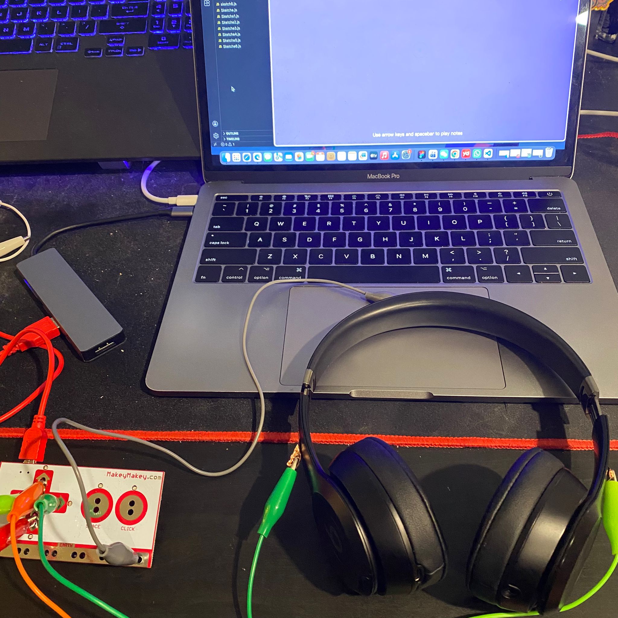 I attempted to create a connection device with two switches using a head-mounted earpiece.